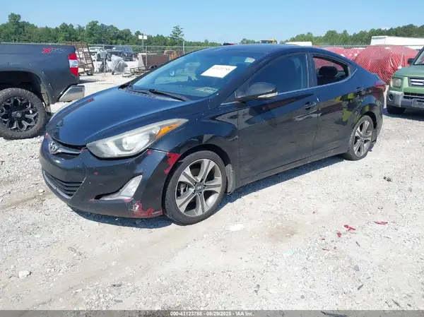 KMHDH4AH3GU586536 2016 HYUNDAI ELANTRA - Image 2