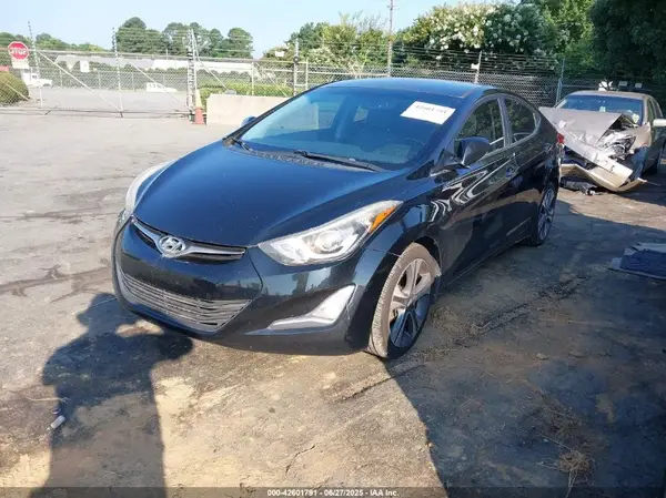 KMHDH4AH3GU587928 2016 HYUNDAI ELANTRA - Image 2