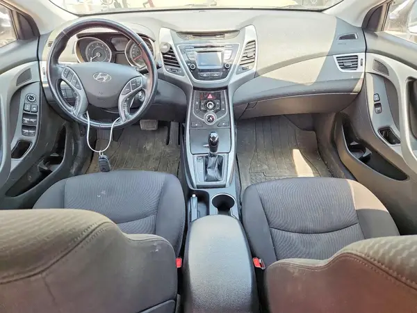 KMHDH4AH4GU484100 2016 HYUNDAI ELANTRA - Image 8