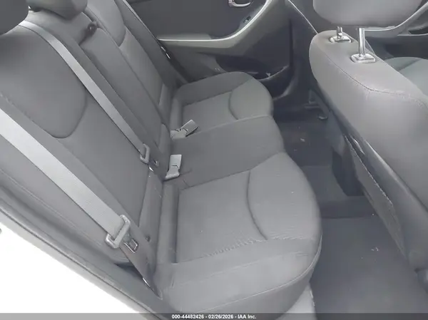 KMHDH4AH4GU511604 2016 HYUNDAI ELANTRA - Image 8