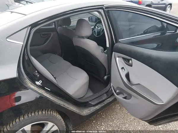 KMHDH4AH4GU513174 2016 HYUNDAI ELANTRA - Image 8