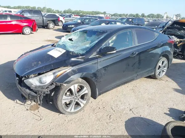 KMHDH4AH4GU513594 2016 HYUNDAI ELANTRA - Image 2