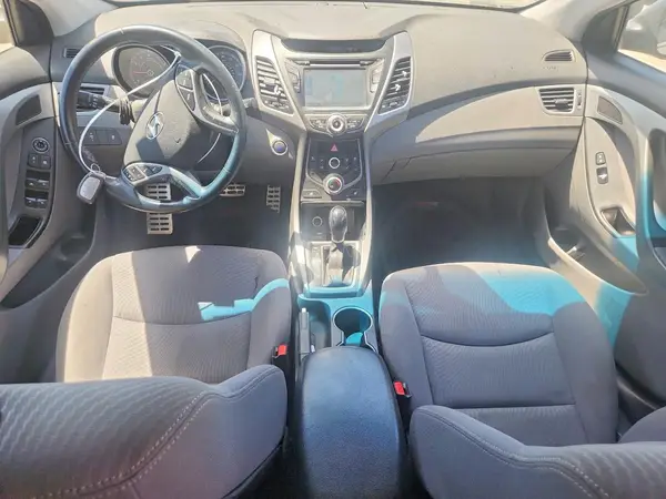 KMHDH4AH4GU586979 2016 HYUNDAI ELANTRA - Image 8