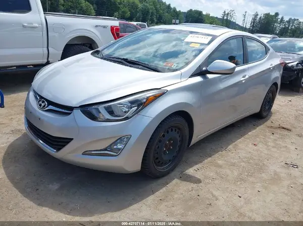 KMHDH4AH6GU607668 2016 HYUNDAI ELANTRA - Image 2
