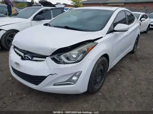 KMHDH4AH8GU484066 2016 HYUNDAI ELANTRA - Image 2