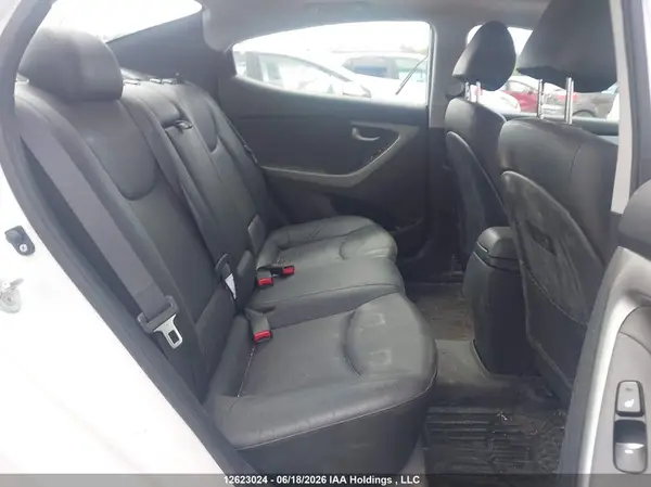 KMHDH4AH8GU484360 2016 HYUNDAI ELANTRA - Image 8