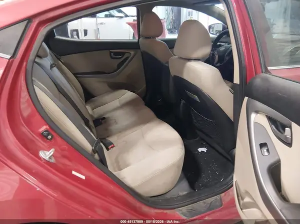 KMHDH4AH8GU488246 2016 HYUNDAI ELANTRA - Image 8