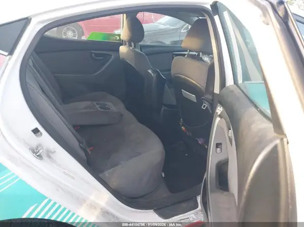 KMHDH4AH8GU488313 2016 HYUNDAI ELANTRA - Image 8
