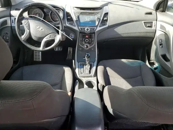 KMHDH4AH8GU586662 2016 HYUNDAI ELANTRA - Image 8