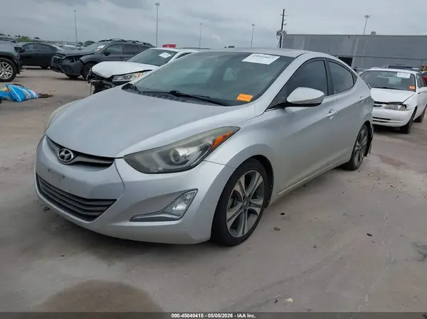 KMHDH4AH8GU587097 2016 HYUNDAI ELANTRA - Image 2