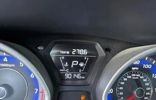 KMHDH4AH9GU513025 2016 HYUNDAI ELANTRA - Image 8