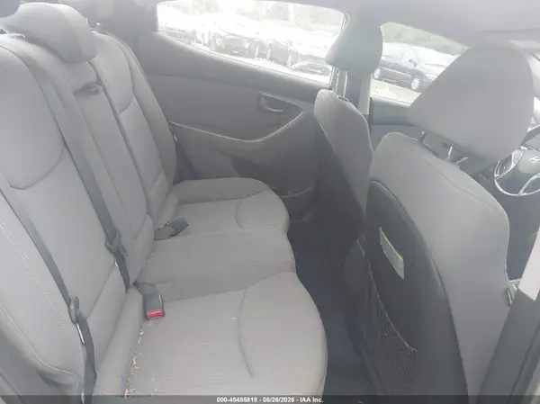 KMHDH4AH9GU522579 2016 HYUNDAI ELANTRA - Image 8