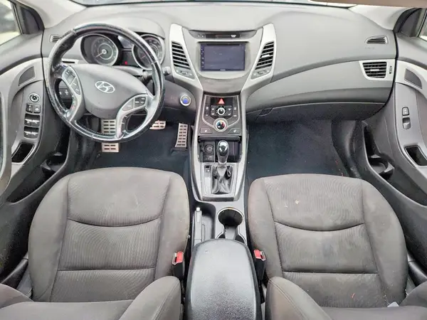 KMHDH4AH9GU586931 2016 HYUNDAI ELANTRA - Image 8