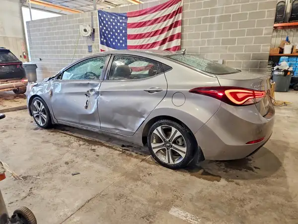 KMHDH4AHXGU523191 2016 HYUNDAI ELANTRA - Image 2