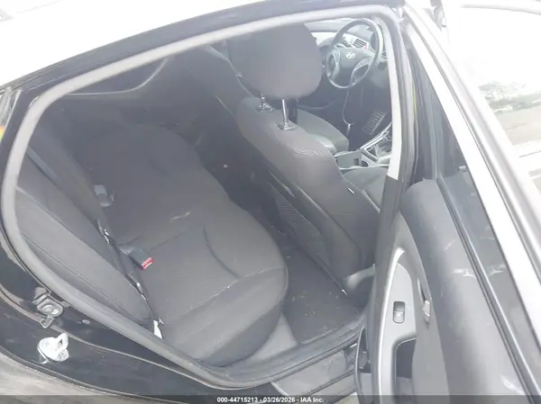 KMHDH4AHXGU652581 2016 HYUNDAI ELANTRA - Image 8