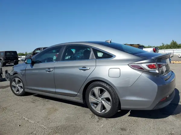 KMHE14L20HA062670 2017 HYUNDAI SONATA - Image 2