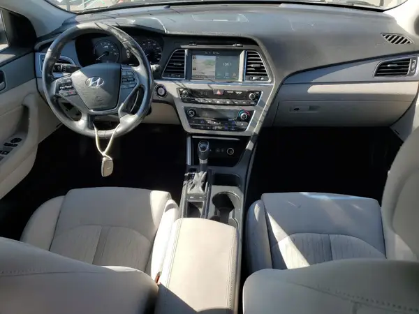 KMHE14L20HA062670 2017 HYUNDAI SONATA - Image 8