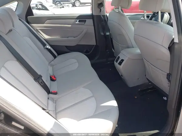 KMHE14L20HA068260 2017 HYUNDAI SONATA - Image 8