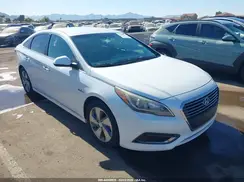 KMHE14L21GA029529 2016 HYUNDAI SONATA