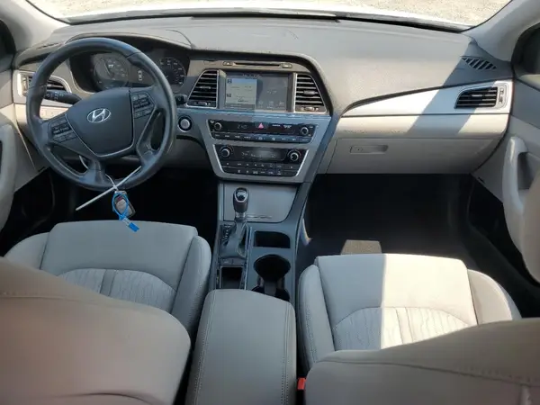 KMHE14L21HA065612 2017 HYUNDAI SONATA - Image 8