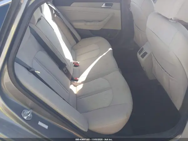 KMHE14L23HA062761 2017 HYUNDAI SONATA - Image 8