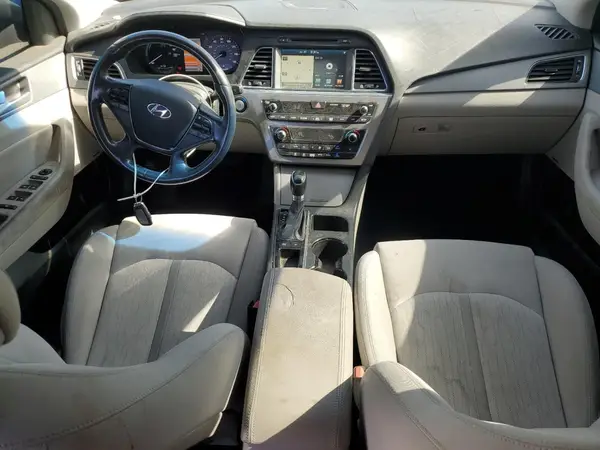 KMHE14L24GA021568 2016 HYUNDAI SONATA - Image 8