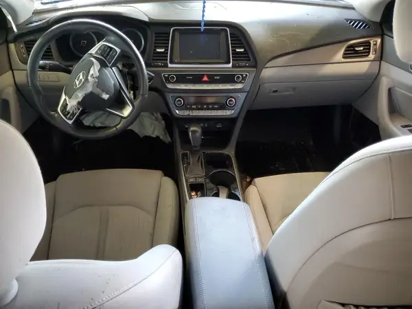 KMHE14L24KA093783 2019 HYUNDAI SONATA - Image 8