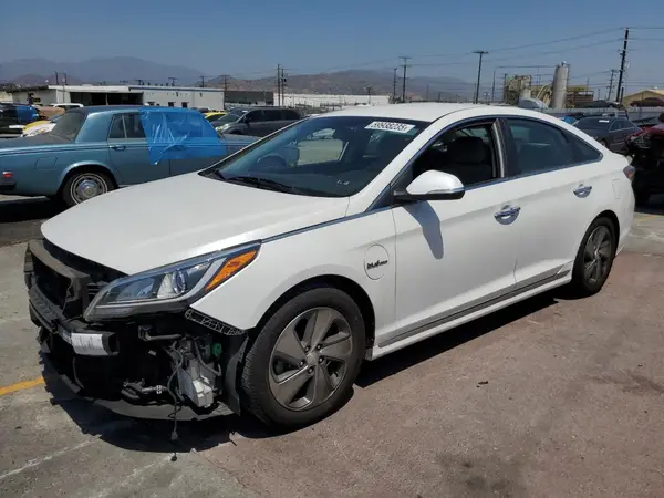 KMHE14L26HA049518 2017 HYUNDAI SONATA - Image 1