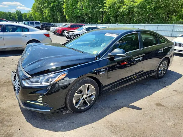 KMHE14L26KA093784 2019 HYUNDAI SONATA - Image 1
