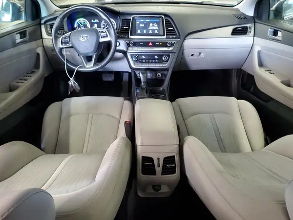 KMHE14L27KA093986 2019 HYUNDAI SONATA - Image 8