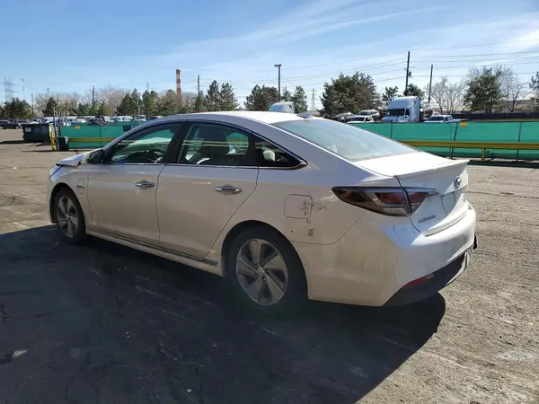 KMHE14L28HA074257 2017 HYUNDAI SONATA - Image 2