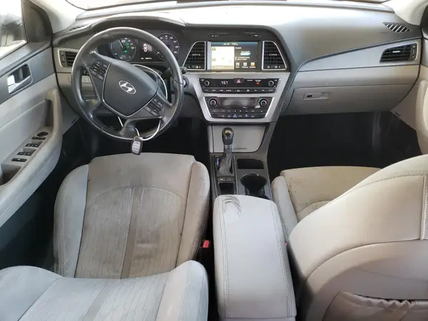 KMHE14L2XGA031036 2016 HYUNDAI SONATA - Image 8
