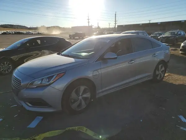 KMHE14L2XHA049232 2017 HYUNDAI SONATA - Image 1