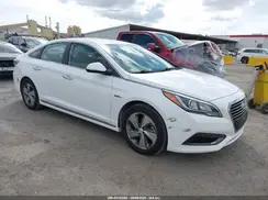 KMHE14L2XHA074664 2017 HYUNDAI SONATA