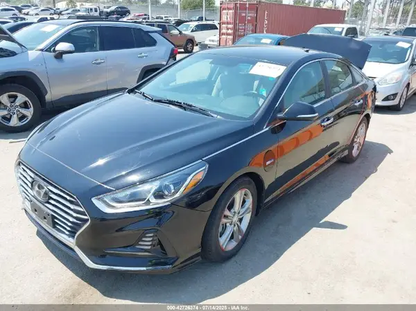 KMHE14L2XKA093464 2019 HYUNDAI SONATA - Image 2