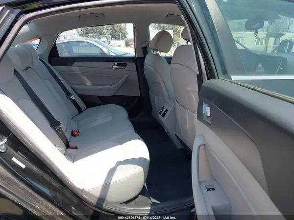 KMHE14L2XKA093464 2019 HYUNDAI SONATA - Image 8