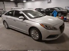 KMHE24L10GA010796 2016 HYUNDAI SONATA