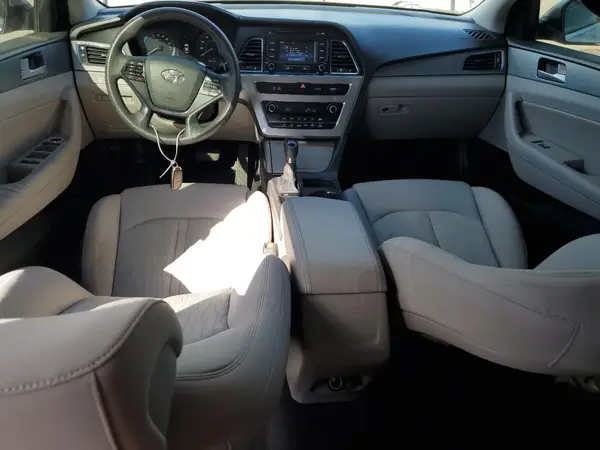 KMHE24L10GA013682 2016 HYUNDAI SONATA - Image 8