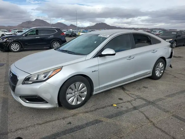 KMHE24L10GA014900 2016 HYUNDAI SONATA - Image 1