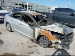KMHE24L10GA017053 2016 HYUNDAI SONATA