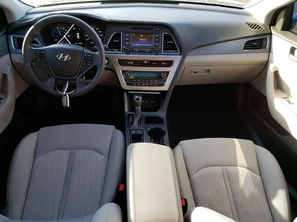 KMHE24L10GA020146 2016 HYUNDAI SONATA - Image 8