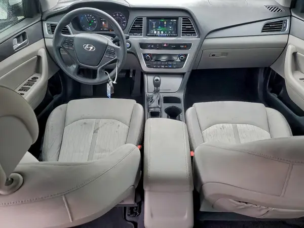 KMHE24L10GA023290 2016 HYUNDAI SONATA - Image 8