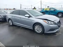 KMHE24L10GA027839 2016 HYUNDAI SONATA