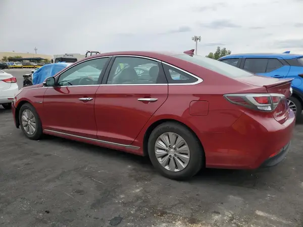 KMHE24L10GA032426 2016 HYUNDAI SONATA - Image 2