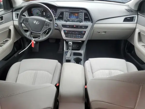 KMHE24L10GA032426 2016 HYUNDAI SONATA - Image 8
