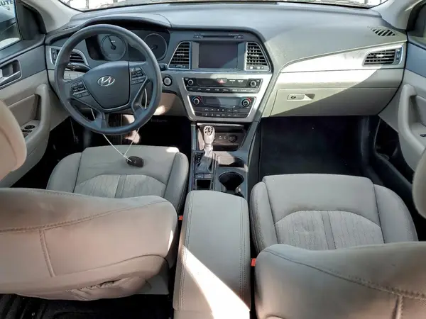 KMHE24L10HA045758 2017 HYUNDAI SONATA - Image 8