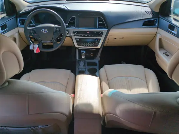 KMHE24L10HA050328 2017 HYUNDAI SONATA - Image 8