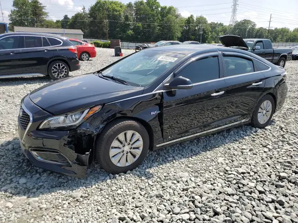 KMHE24L10HA058378 2017 HYUNDAI SONATA - Image 1
