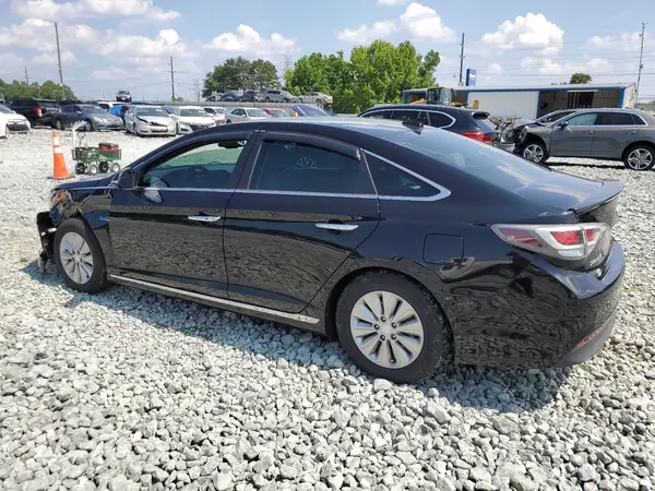 KMHE24L10HA058378 2017 HYUNDAI SONATA - Image 2