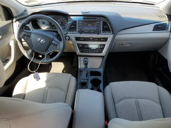 KMHE24L11GA009480 2016 HYUNDAI SONATA - Image 8